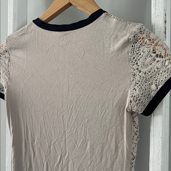 Bailey 44 Cream and Black Lace Short Sleeve elevates tee shirt Top size xs - Picture 7 of 7